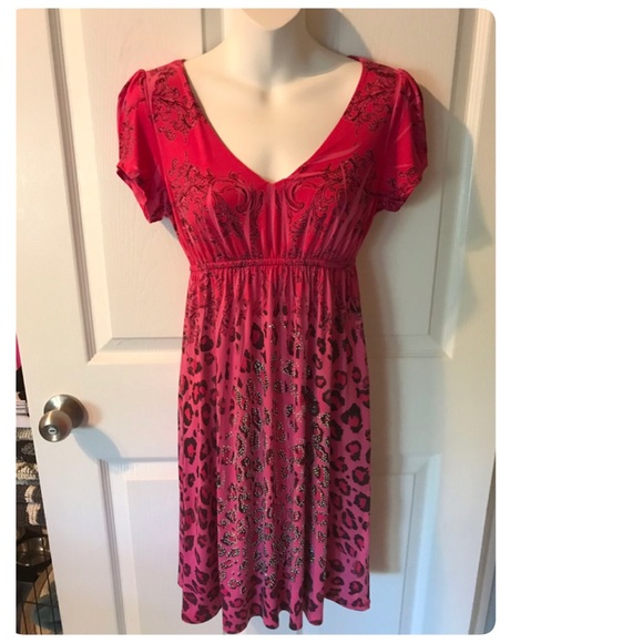 Women’s Rouge Dress NWT 🌸🌸 2/$5 - Picture 3 of 9